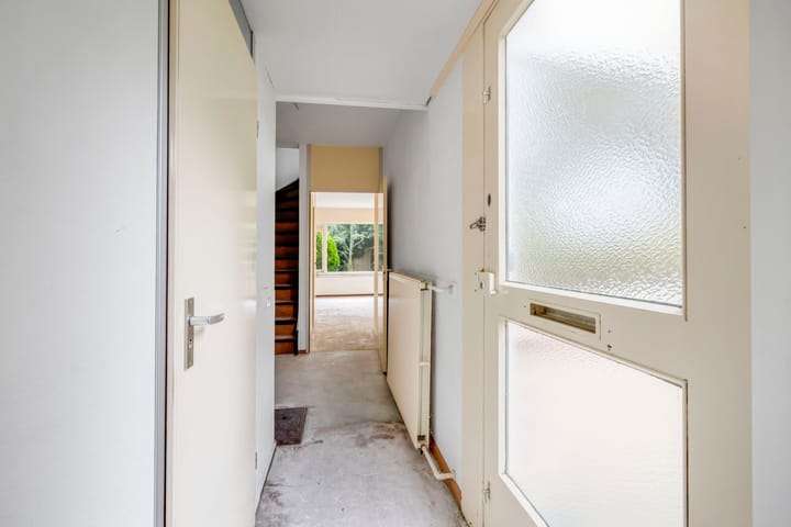 Tussenwoning te koop: Willem-Alexanderplaats 50, Hellevoetsluis