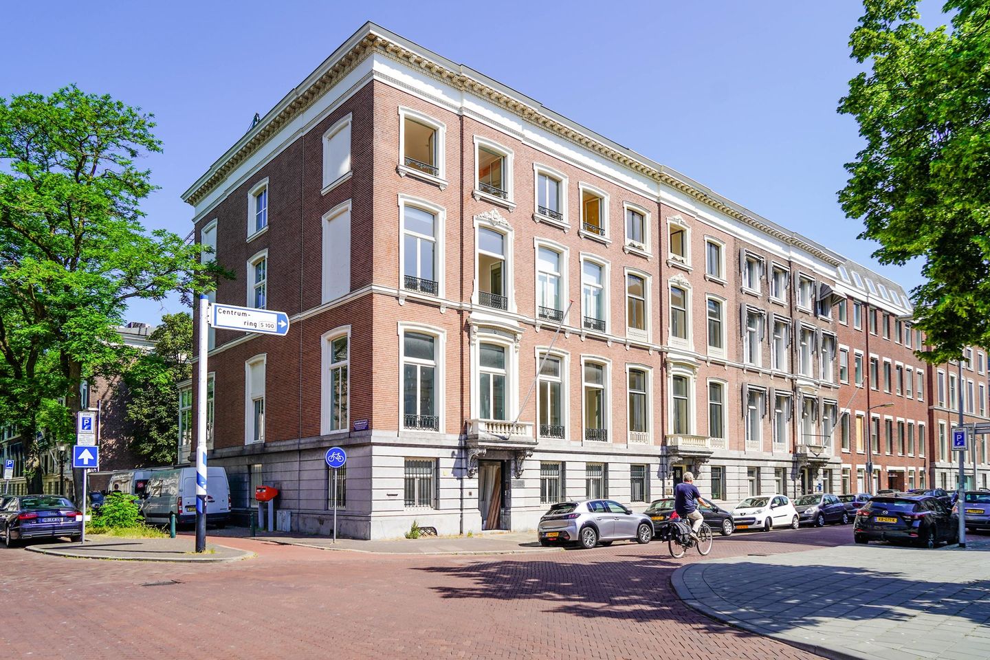 Photo 1 of Oranjestraat 6-E