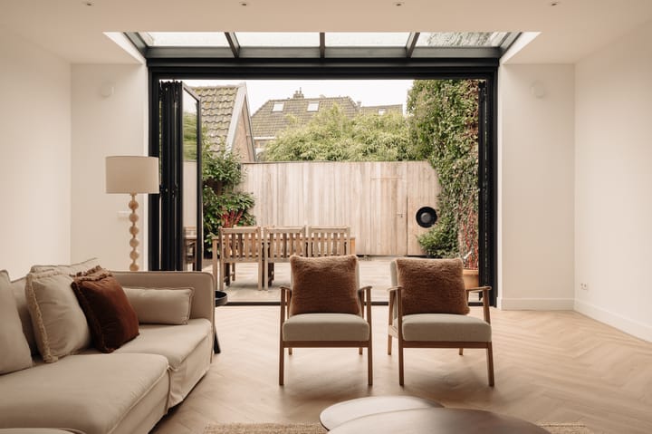Appartement te koop: Burgemeester van Nispen van Sevenaerstraat 5A, Laren (Nh)