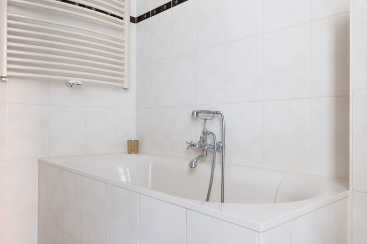 Hoekwoning te koop: Weidebloemenlaan 204, Woerden