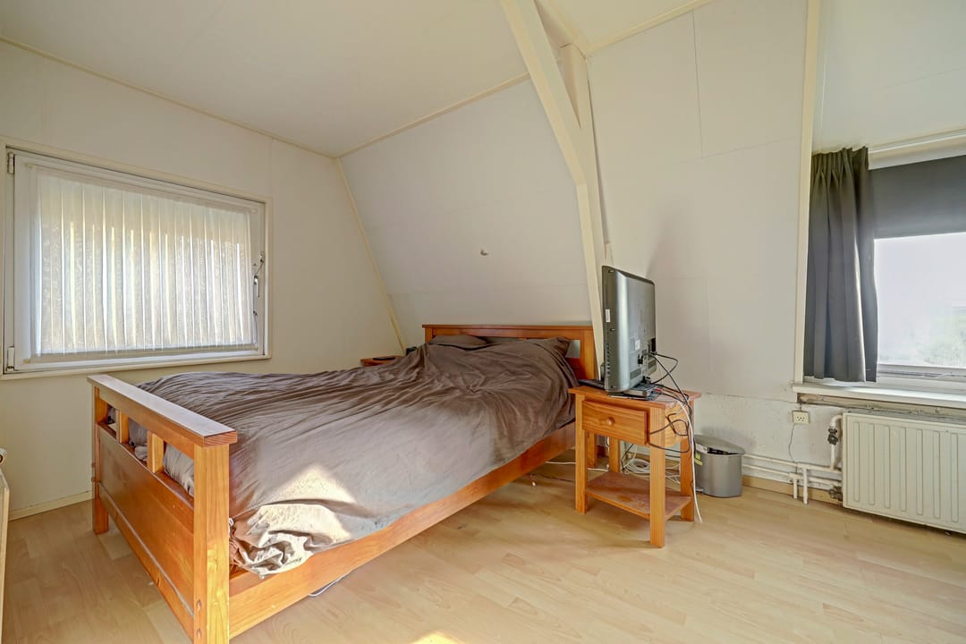 Photo 17 of Westelijke Kanaalweg 37