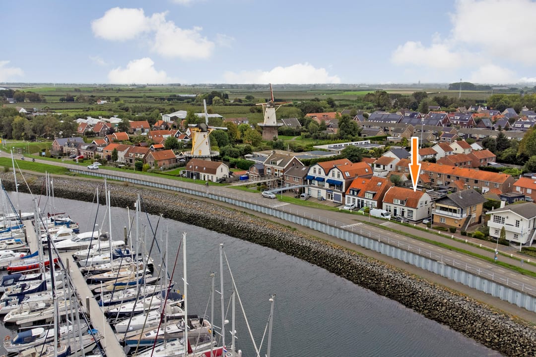 Photo 1 of Westelijke Kanaalweg 37