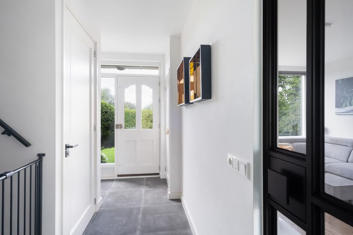 Tussenwoning te koop: Meerweg 4, Berkel En Rodenrijs