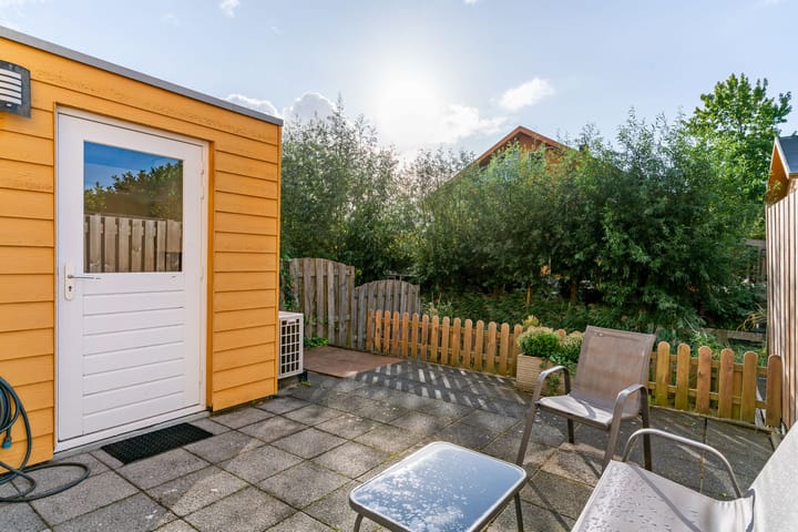 Tussenwoning te koop: Charlotte van Pallandthof 108, Hoorn