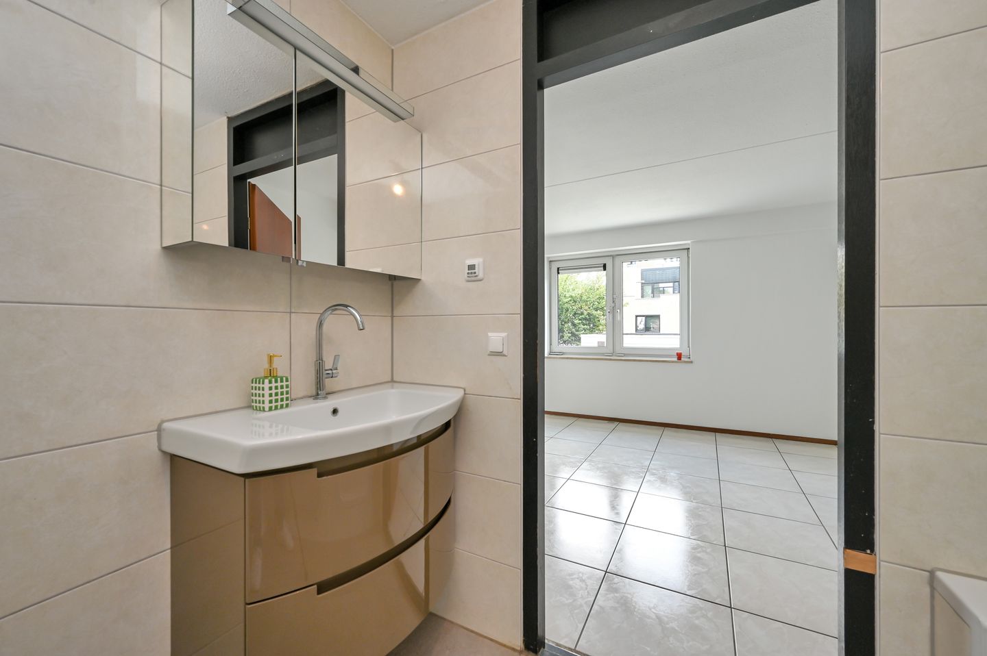 Foto 44 van Bertha von Suttnerstraat 25