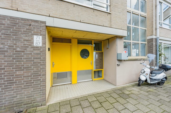Appartement te koop: Martin Vlaarkade 77, Amsterdam