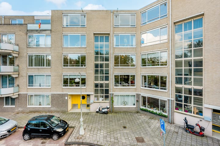 Appartement te koop: Martin Vlaarkade 77, Amsterdam