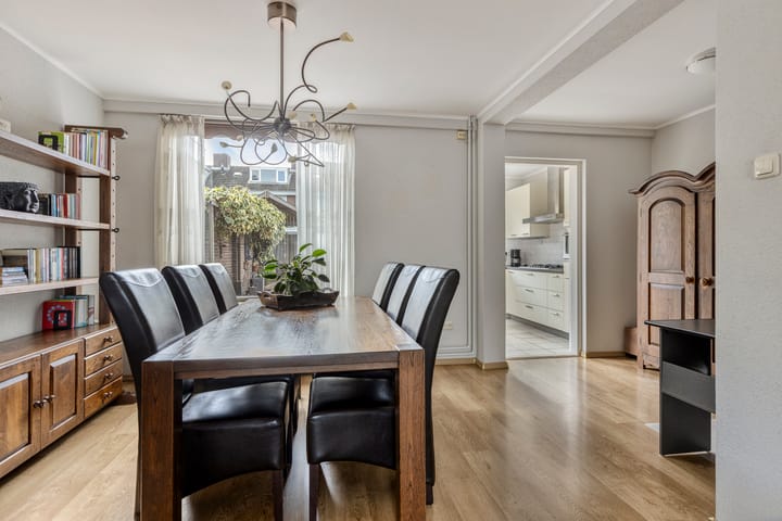 Hoekwoning te koop: Generaal van Dedemlaan 23, Eindhoven
