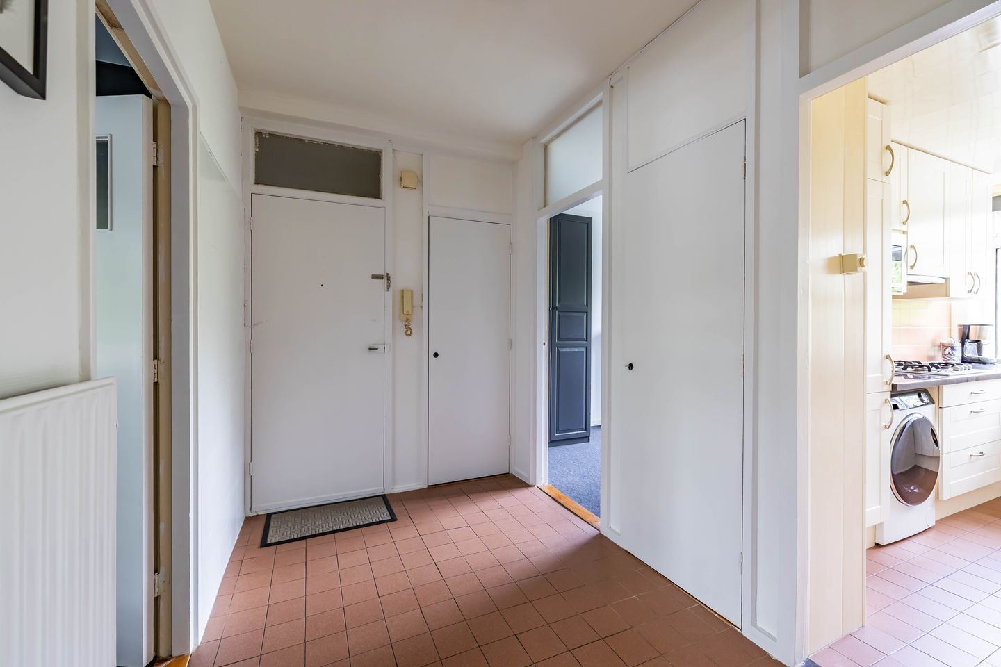 Photo 4 of Bremstraat 21