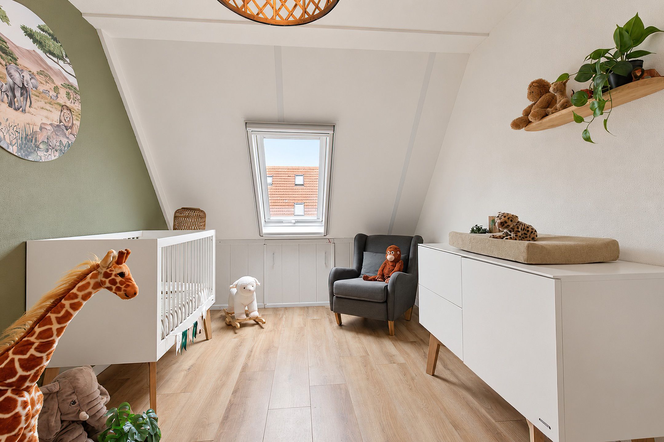 Photo 24 of Johanna Naberstraat 157