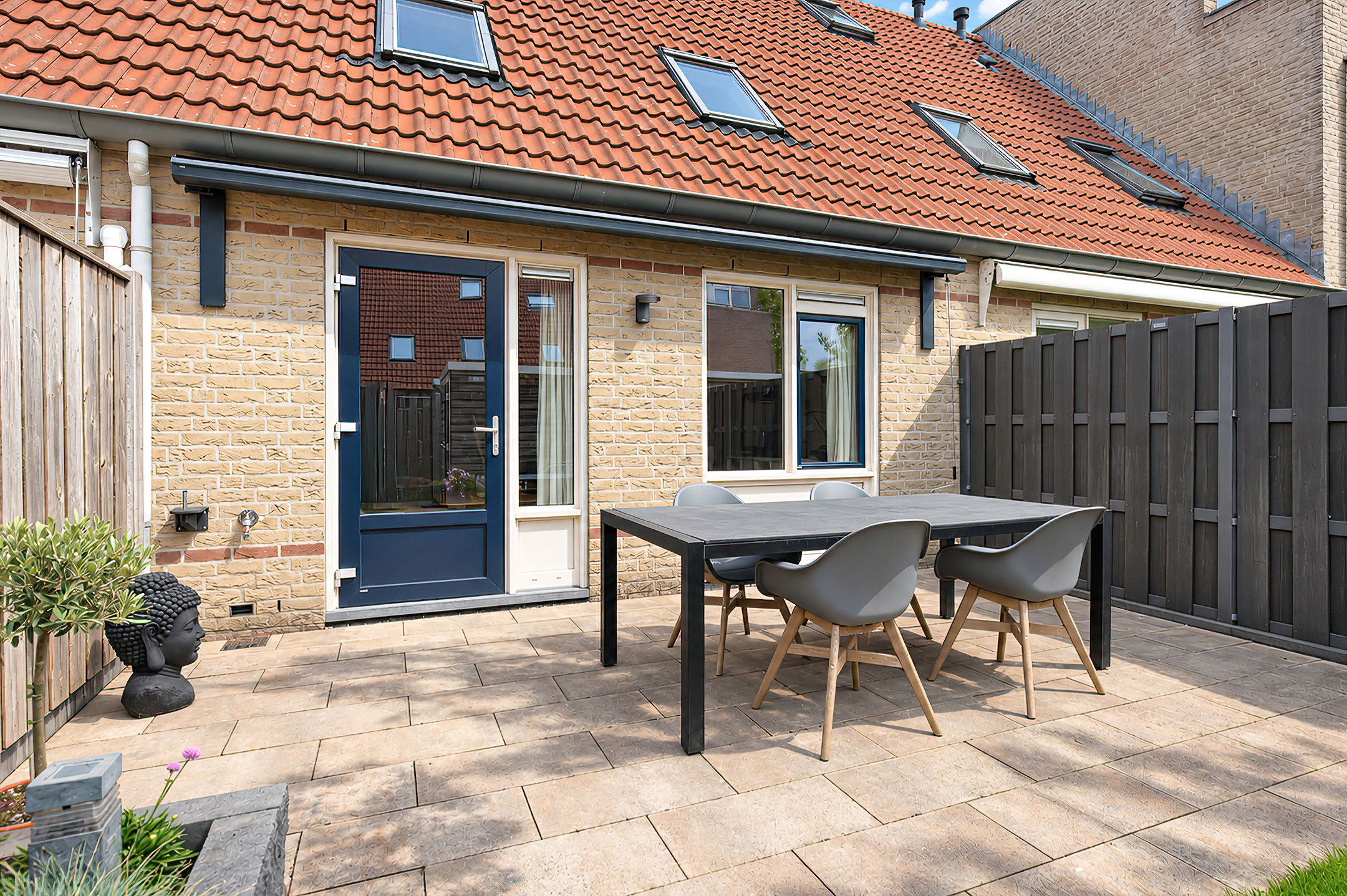 Photo 15 of Johanna Naberstraat 157