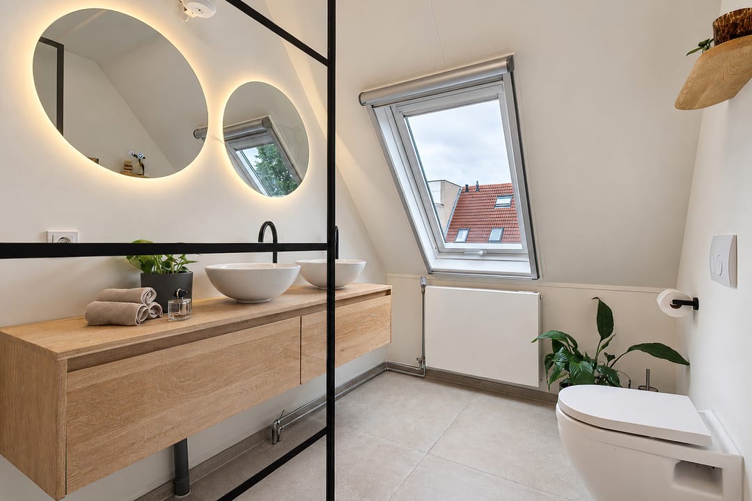 Photo 28 of Johanna Naberstraat 157