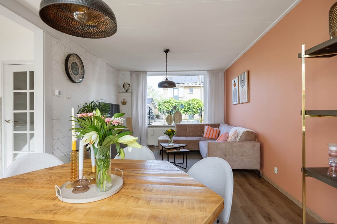 Photo 22 of Burgemeester Westerhuisstraat 7