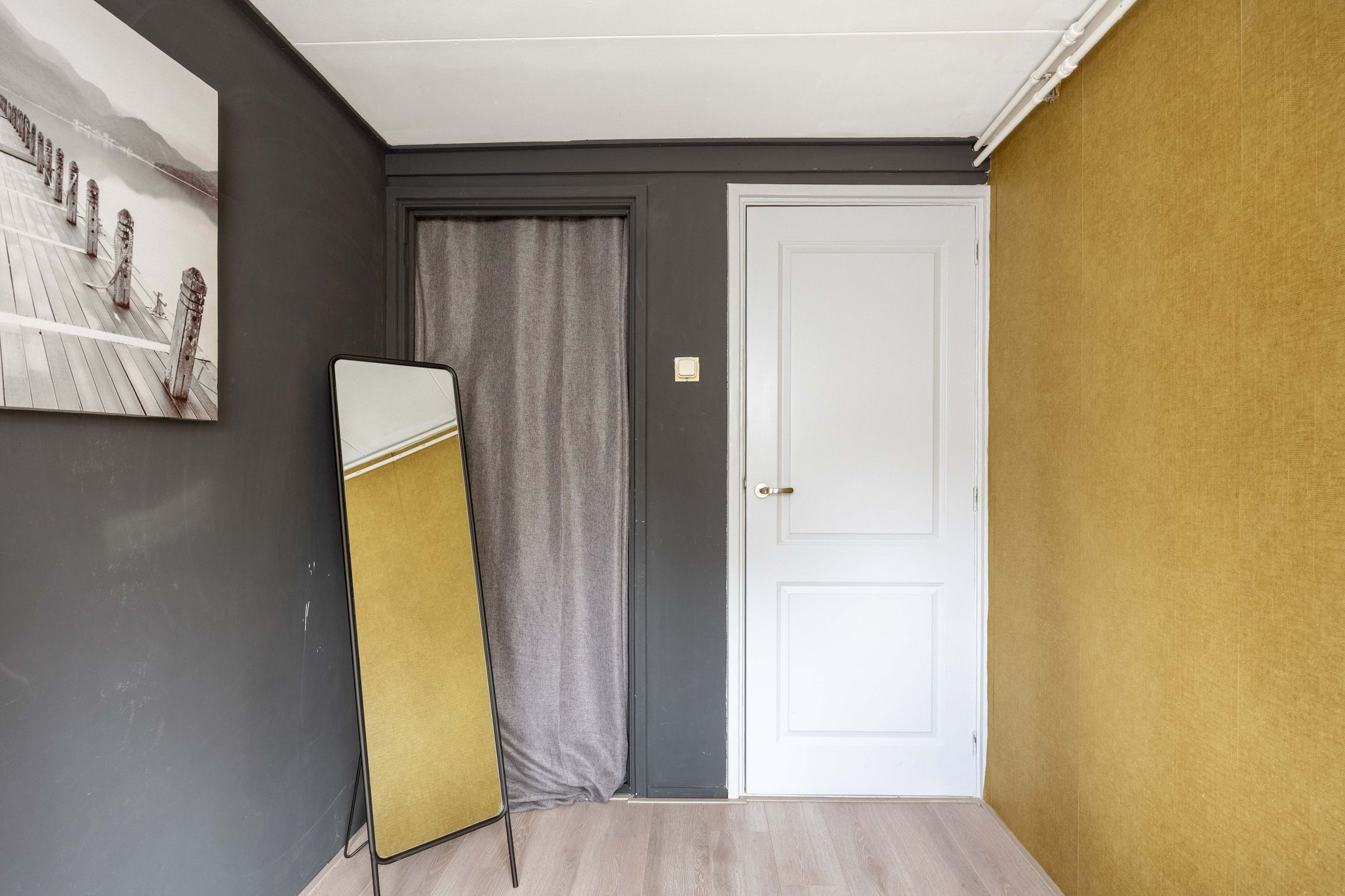 Photo 36 of Burgemeester Westerhuisstraat 7