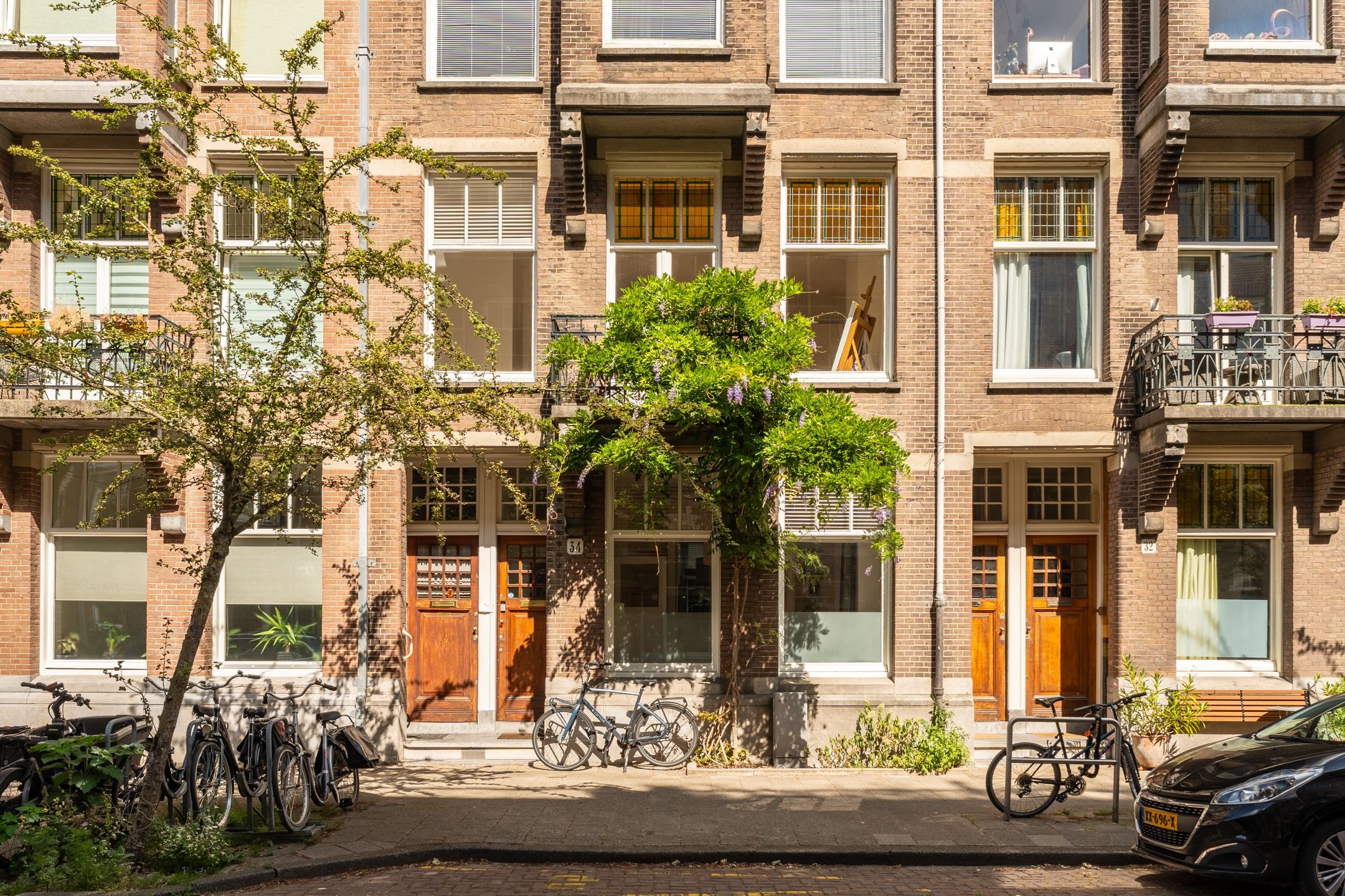 Photo 57 of Wouwermanstraat 34-H