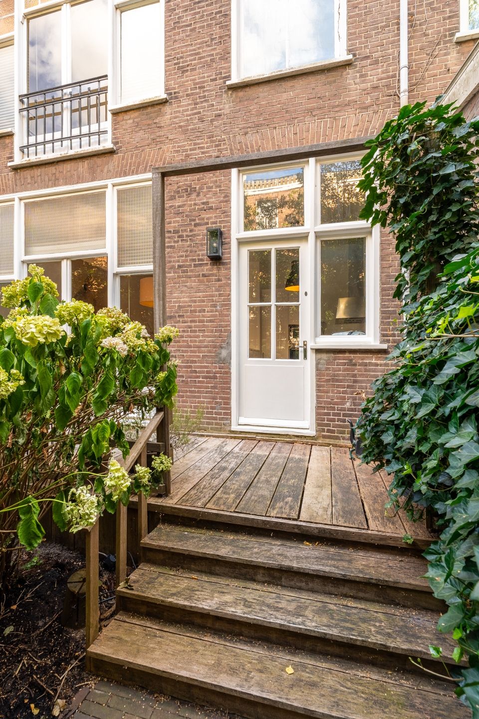 Photo 29 of Wouwermanstraat 34-H