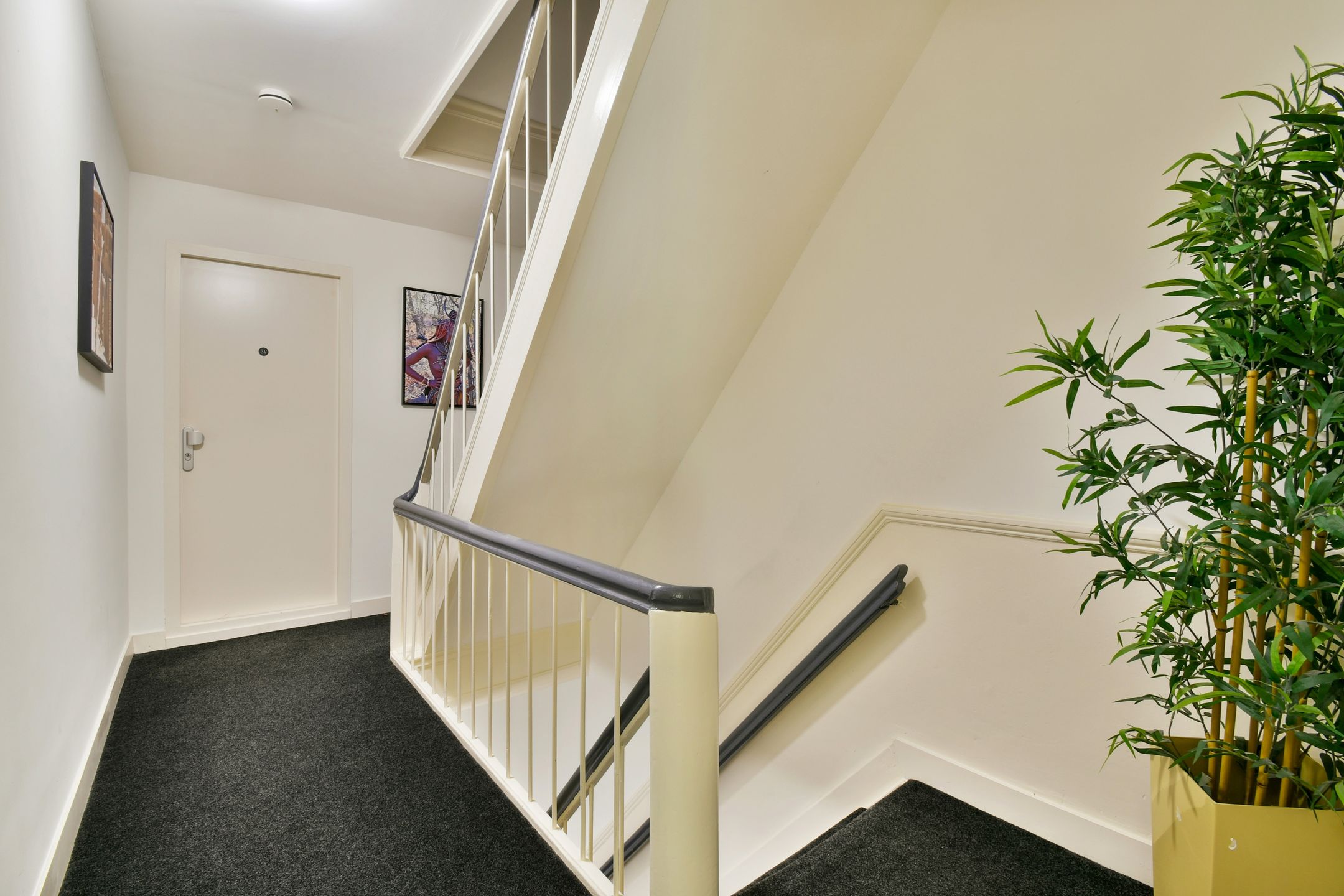Photo 9 of Eerste Jan van der Heijdenstraat 44-3A