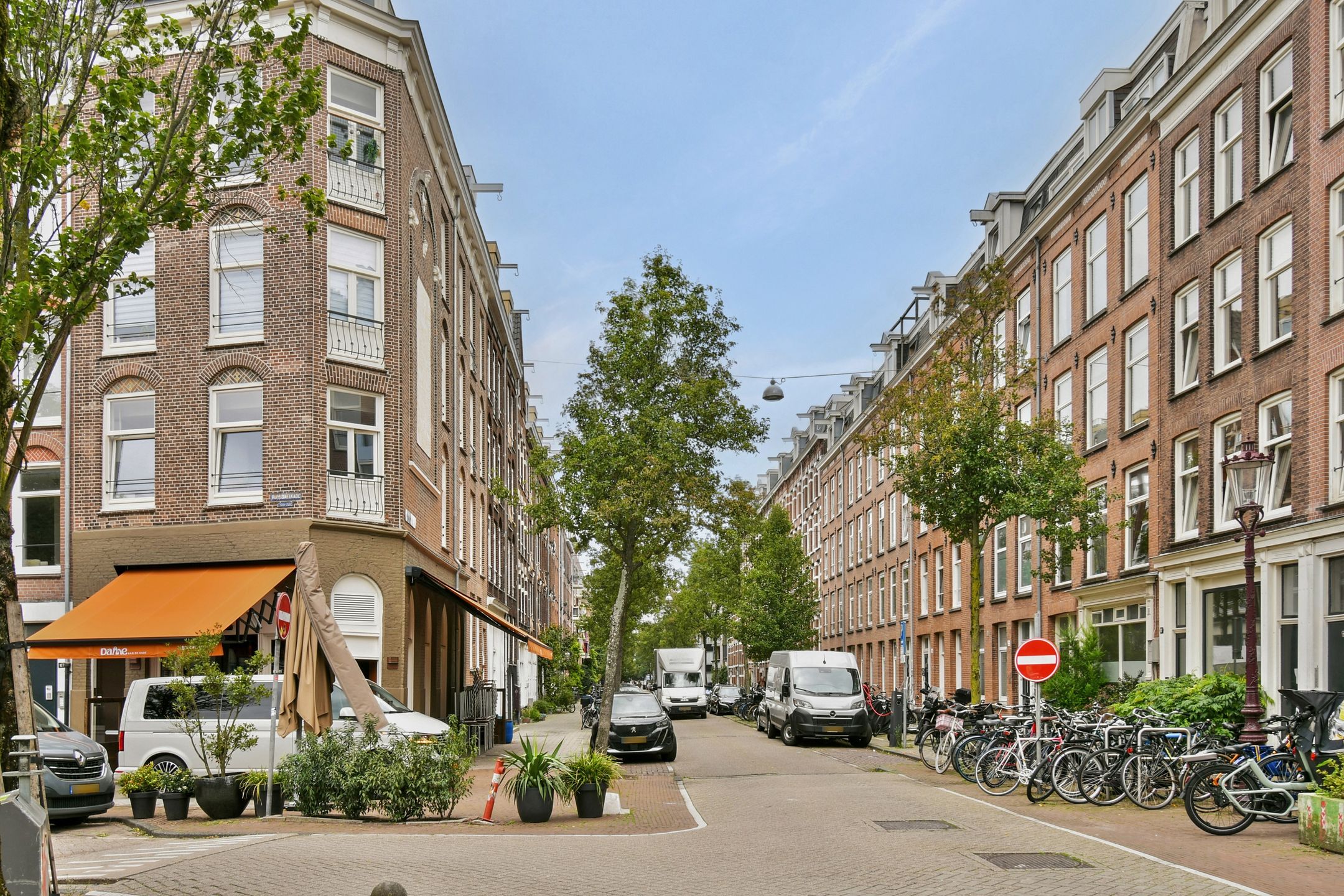 Photo 24 of Eerste Jan van der Heijdenstraat 44-3A