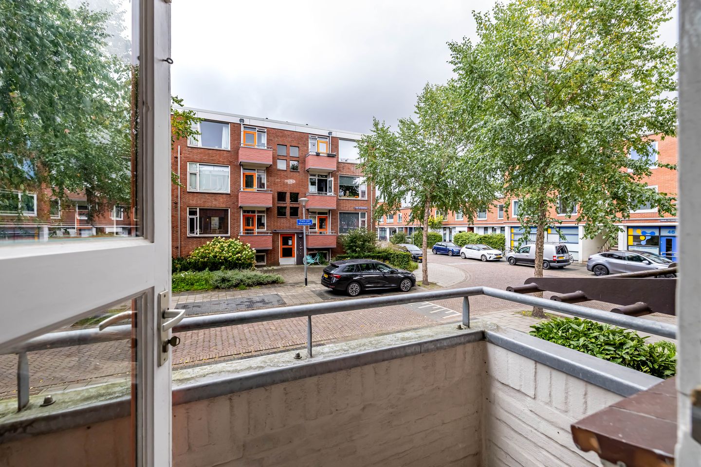 Photo 19 of Frans van Mierisstraat 4