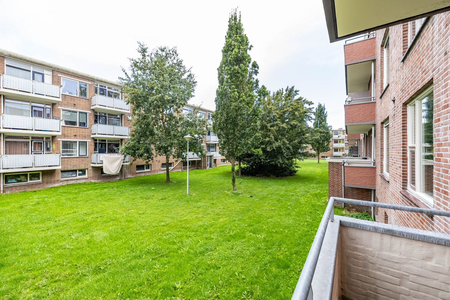 Photo 29 of Frans van Mierisstraat 4