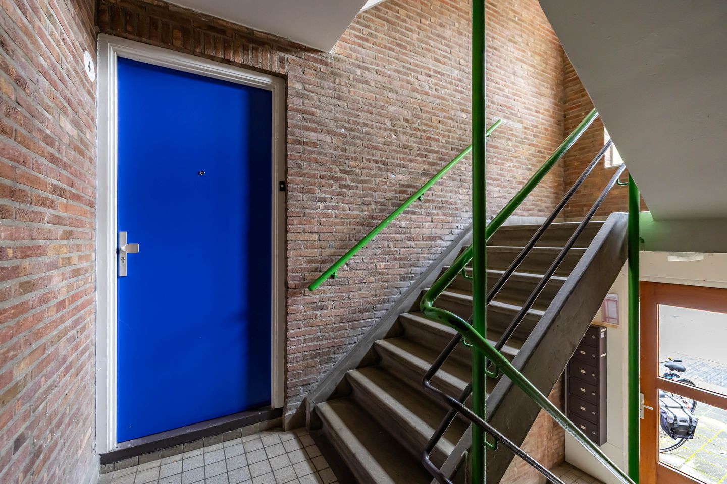 Photo 4 of Frans van Mierisstraat 4