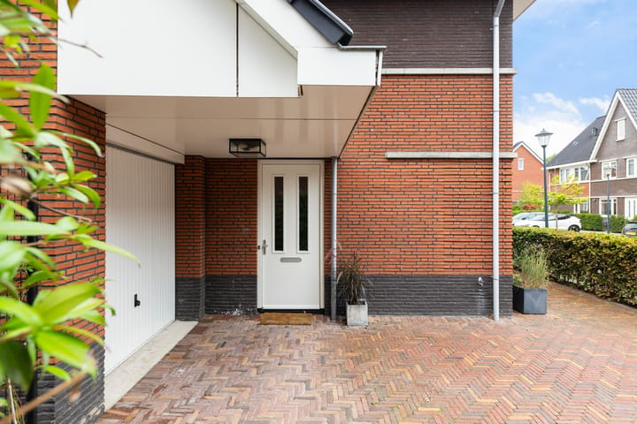 Twee-onder-één-kap te koop: Dorslaan 18, Puttershoek