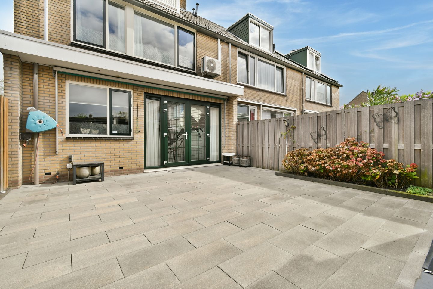 Photo 19 of Laurierstraat 1