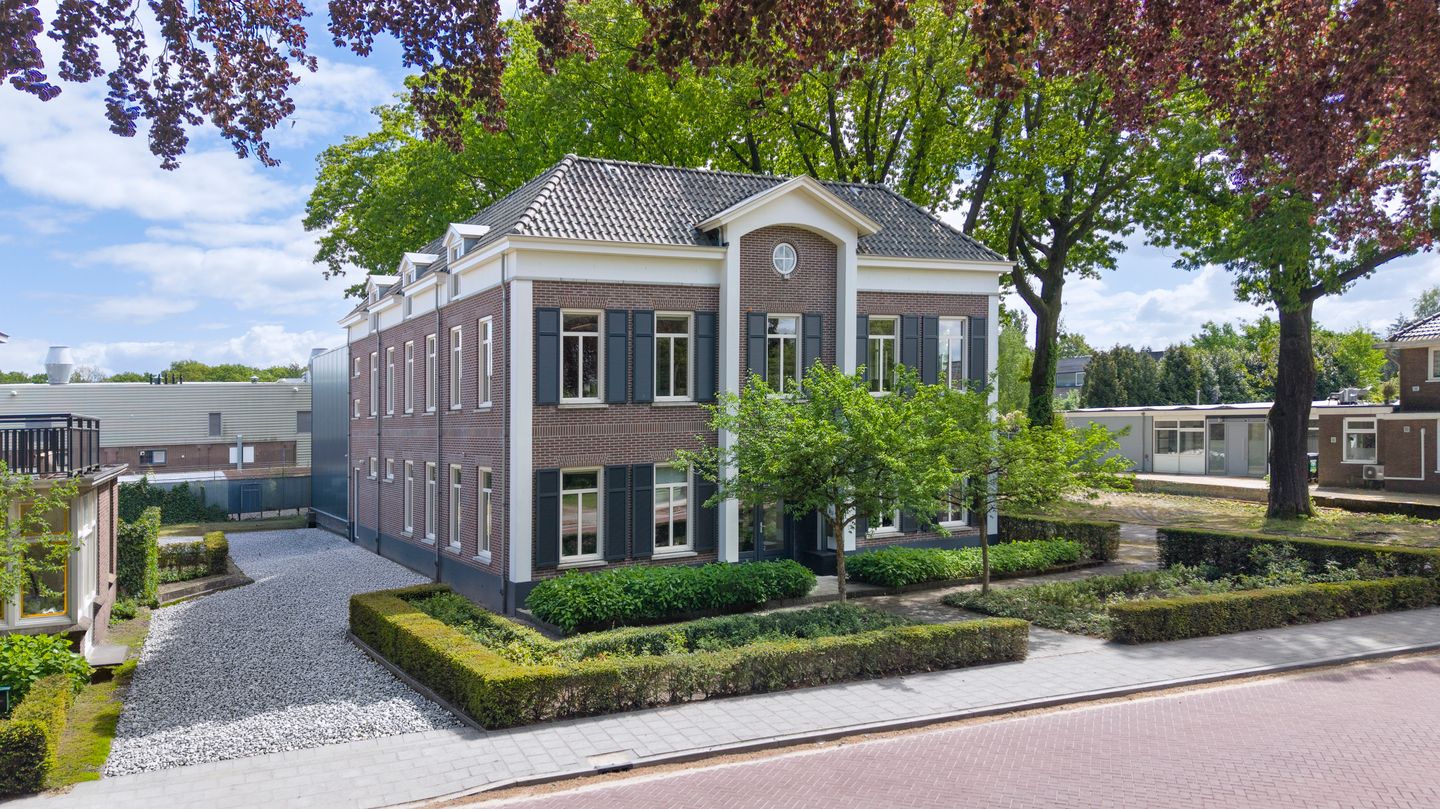 View photo 2 of Coldenhovenseweg 43