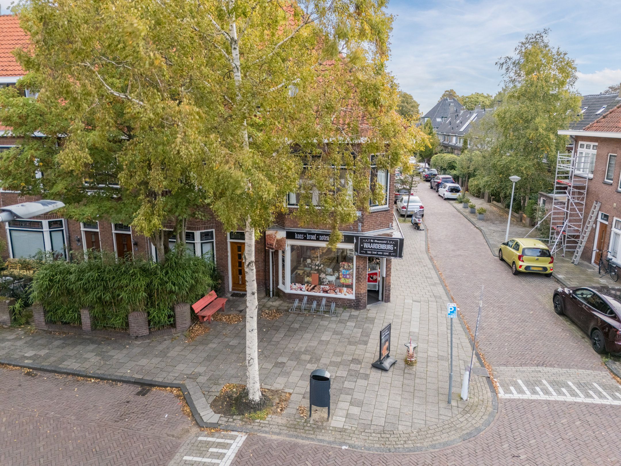 Foto 42 van Van 't Hoffstraat 12-A