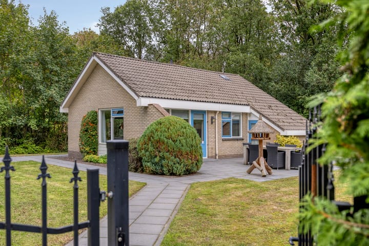 Foto 4 van Hulsthof 13