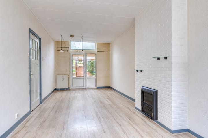 Tussenwoning te koop: Rijsweerdsweg 52, Deventer