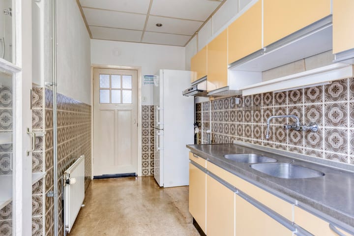 Tussenwoning te koop: Rijsweerdsweg 52, Deventer