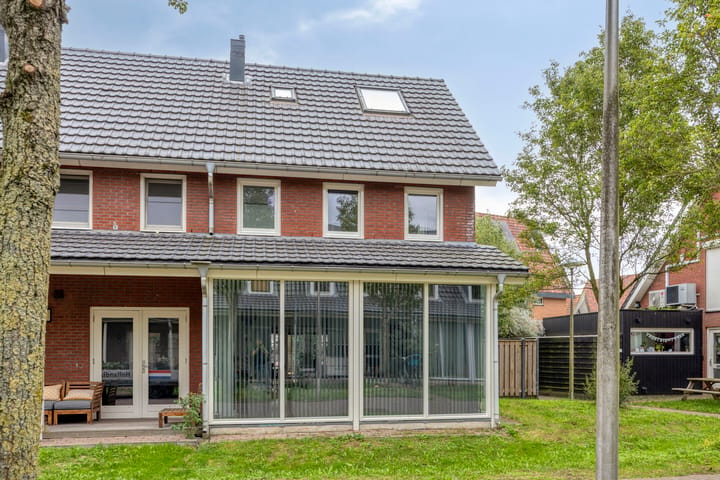 Hoekwoning te koop: Madameperenlaan 40, Vleuten