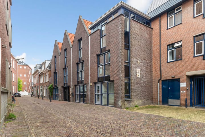 Tussenwoning te koop: Droevendal 15, Leeuwarden