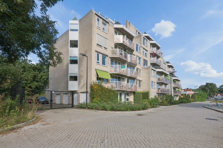 Appartement te koop: Stationsweg 182, Ede