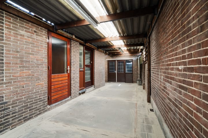 Vrijstaande woning te koop: Eerste Stationsstraat 152, Zoetermeer