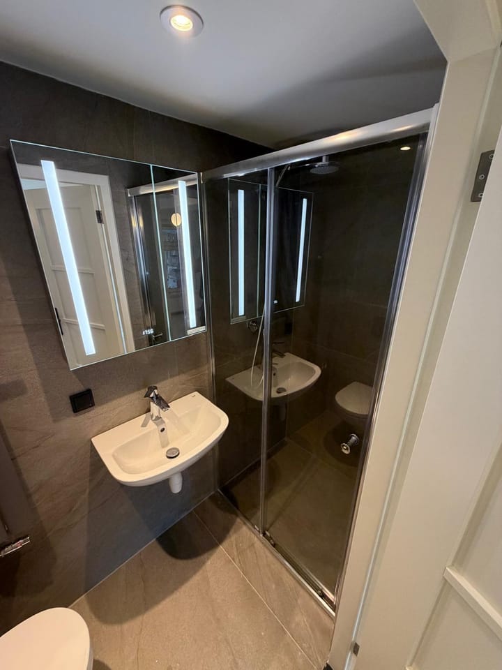Appartement te huur: Pastoriedijk 280, Pernis Rotterdam