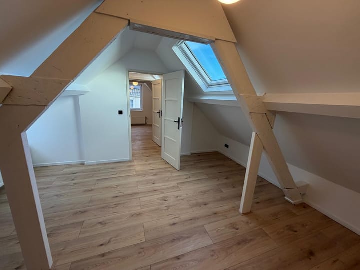Appartement te huur: Pastoriedijk 280, Pernis Rotterdam