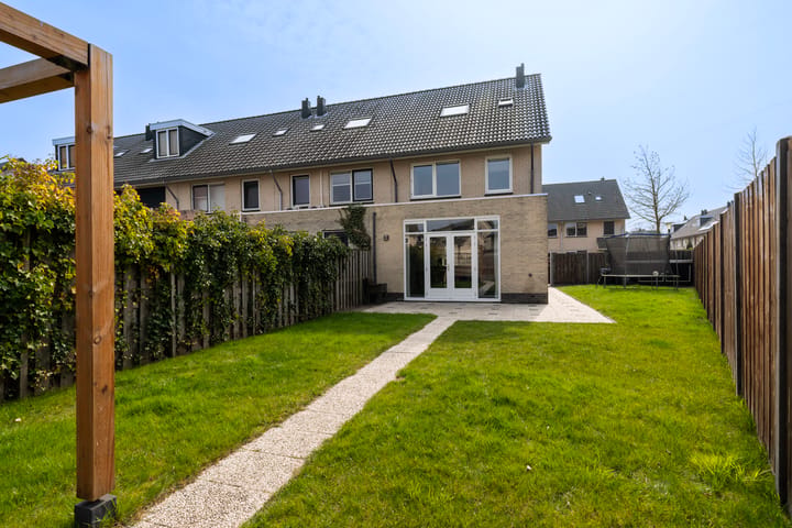 Foto 2 van Sandelhout 2