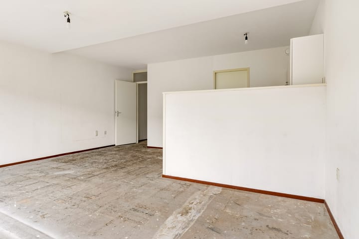 Appartement te koop: Middenhof 27, Almere
