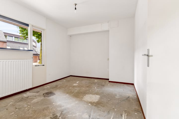 Appartement te koop: Middenhof 27, Almere