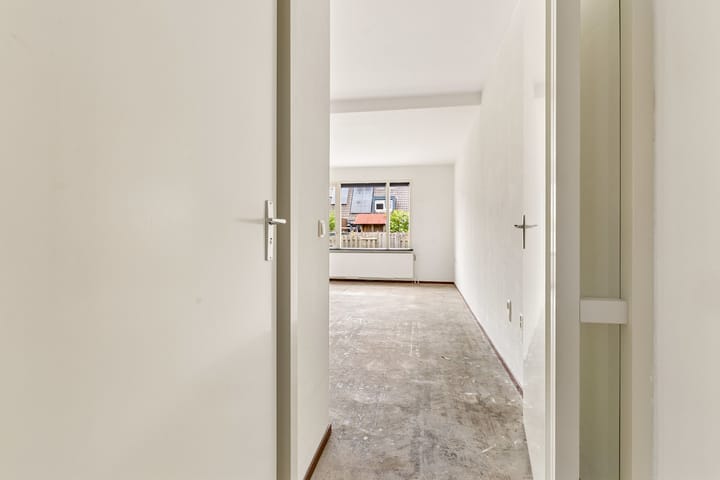 Appartement te koop: Middenhof 27, Almere