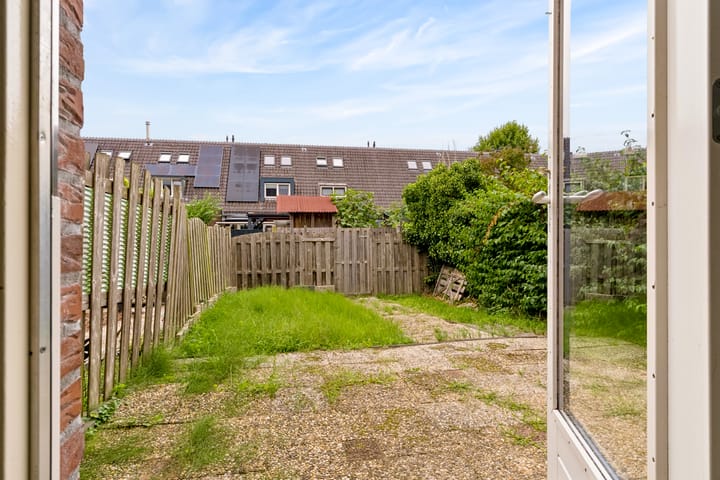Appartement te koop: Middenhof 27, Almere