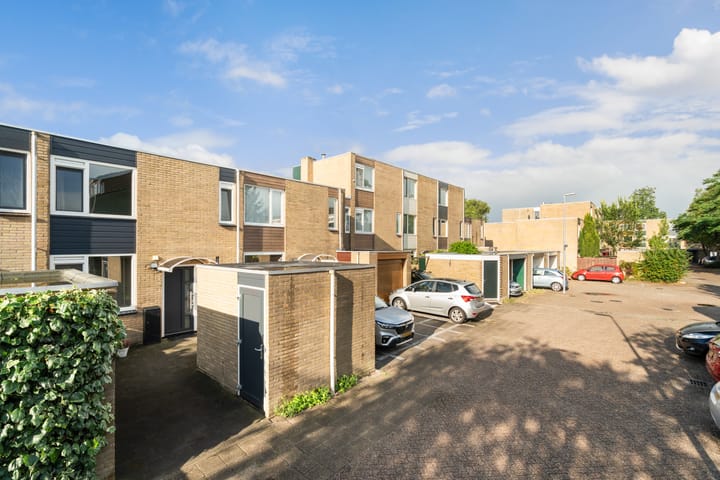 Tussenwoning te koop: Mendelssohnrode 39, Zoetermeer