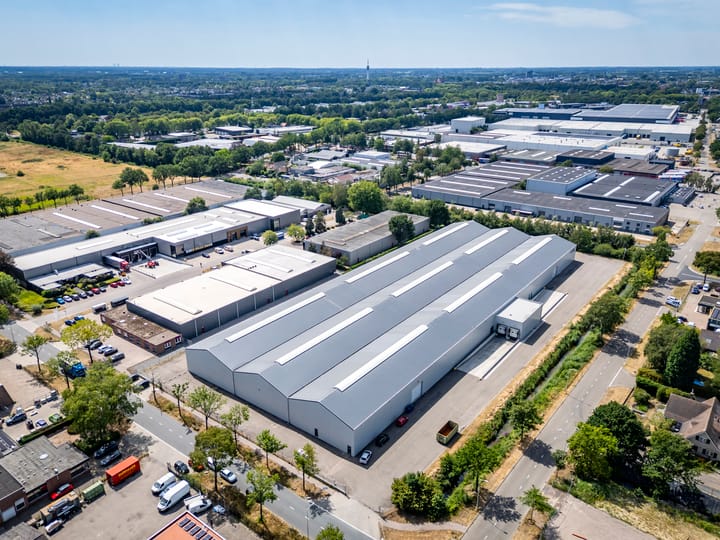 Nucleonweg 9, Roosendaal