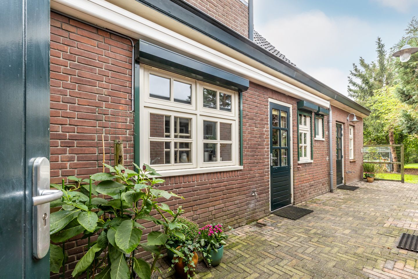 Photo 29 of Udenhoutseweg 56