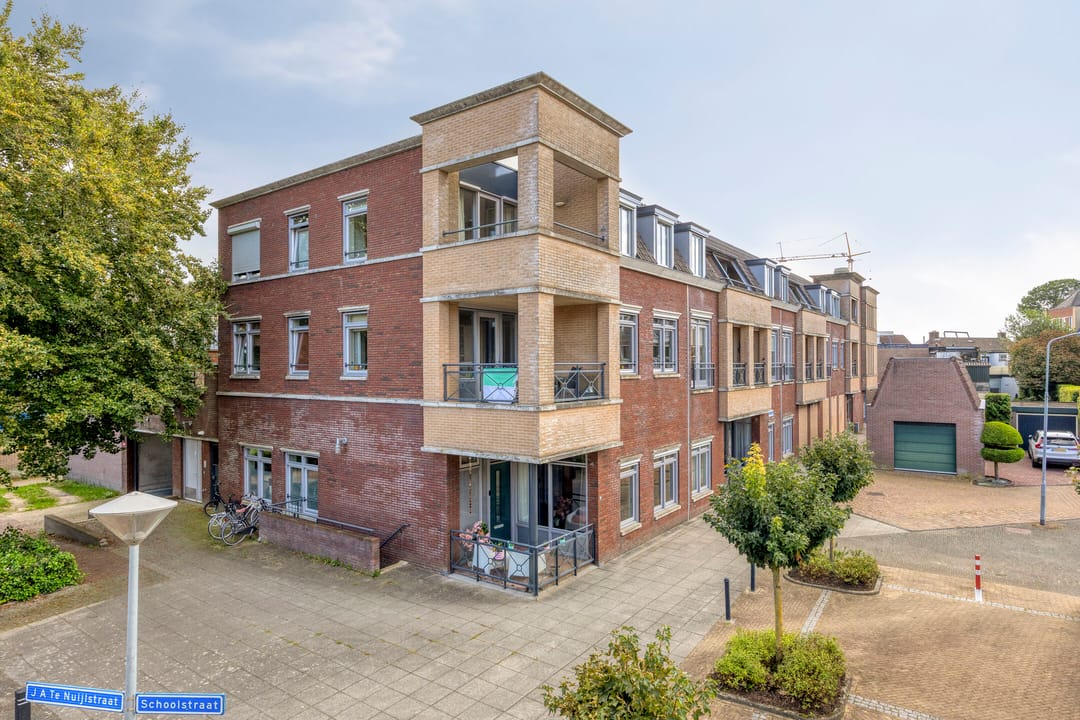 Foto 1 van Schoolstraat 1