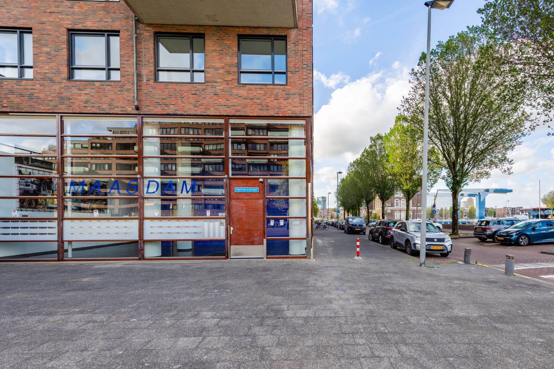 Foto 42 van Helmersstraat 5