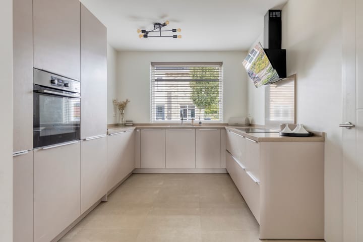 Tussenwoning te koop: Schoolslag 5, Zuidoostbeemster