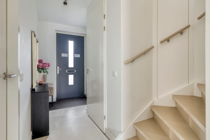 Tussenwoning te koop: Schoolslag 5, Zuidoostbeemster